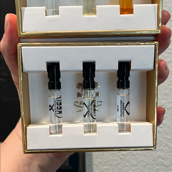 Creed Luxury Fragrance Set with 6 scents and two boxes - Picture 5 of 7
